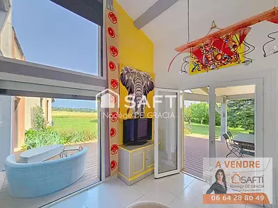 Maison, 263 m²