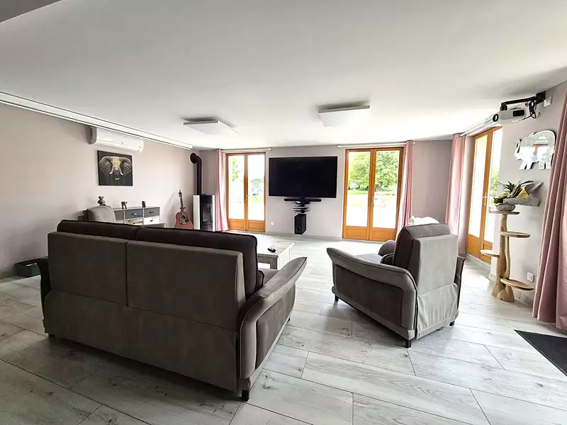 Maison, 209 m²