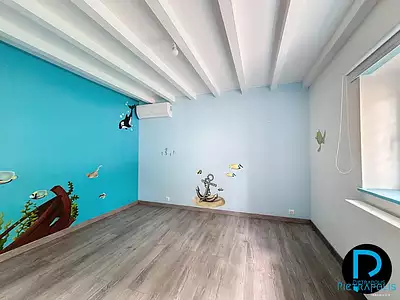 Maison, 180 m²