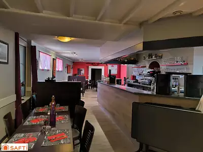 Maison, 239 m²