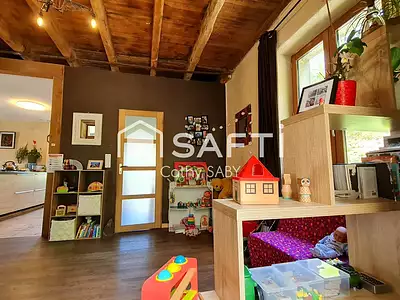 Maison, 165 m²