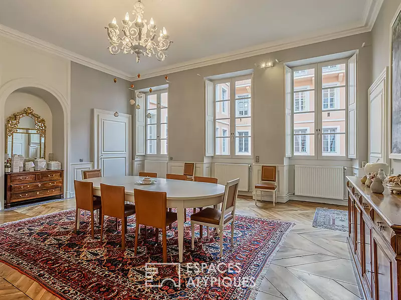Appartement, 361 m²