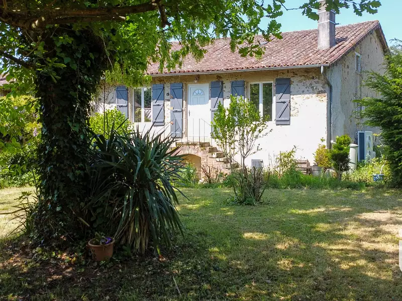 Maison, 300 m²