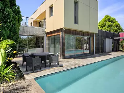 Maison, 215 m²