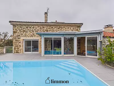 Maison, 228 m²