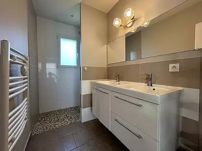 Maison, 156 m²