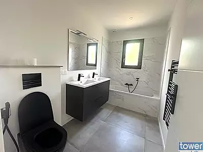 Maison, 121 m²
