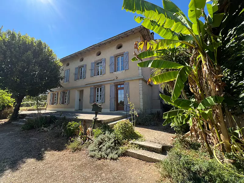 Maison, 310 m²