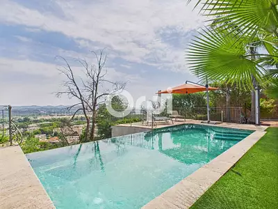 Maison, 289 m²
