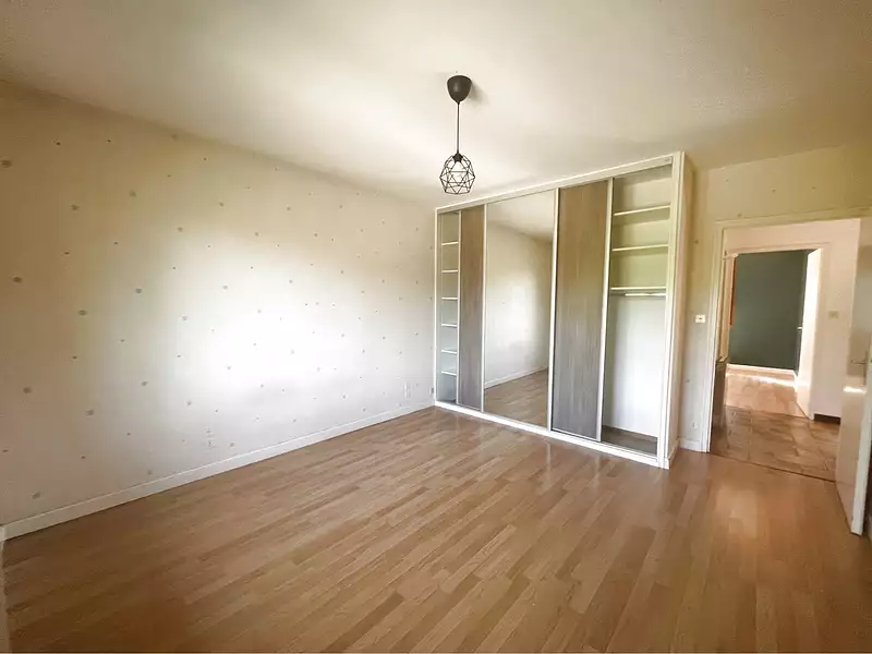 Maison, 204 m²