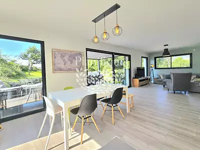 Maison, 142,23 m²