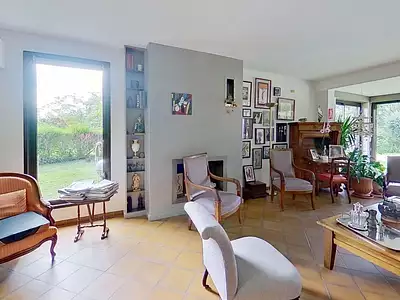 Maison, 167 m²