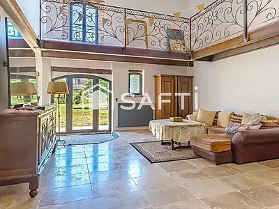 Maison, 490 m²