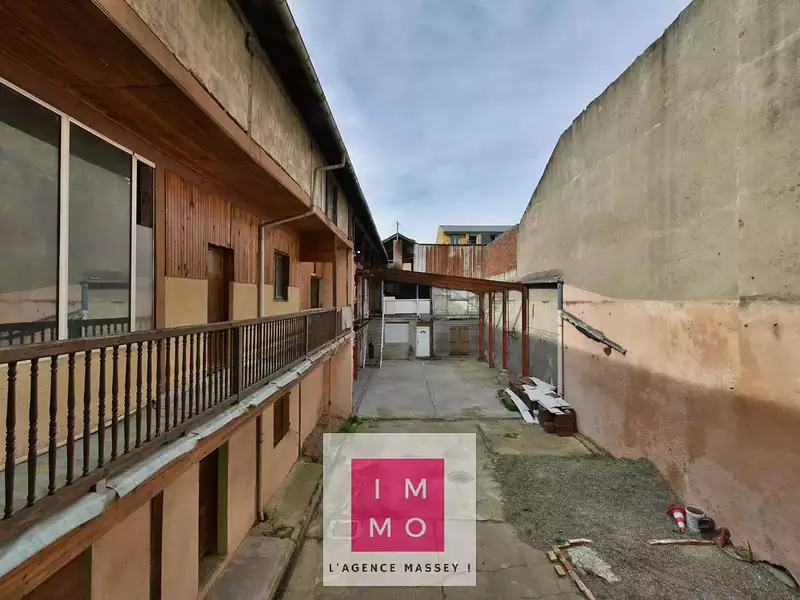Immeuble, 800 m²