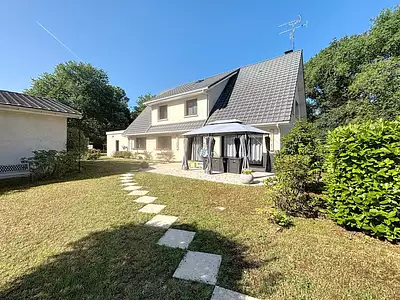 Maison, 254 m²