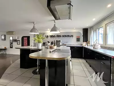 Appartement, 350 m²
