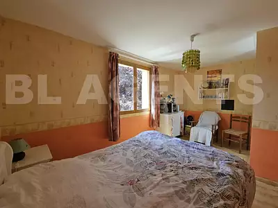Maison, 151 m²