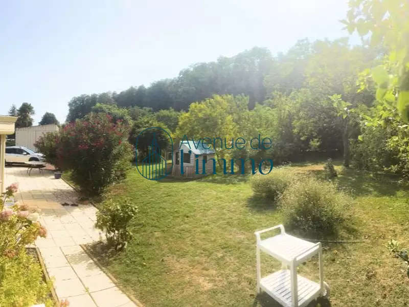 Maison, 145 m²