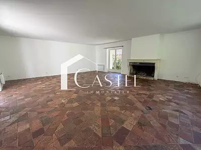 Maison, 141 m²
