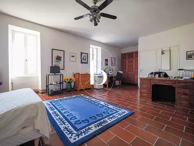Maison, 260 m²