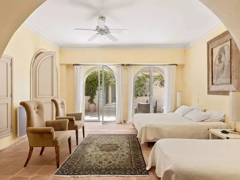 Appartement, 400 m²