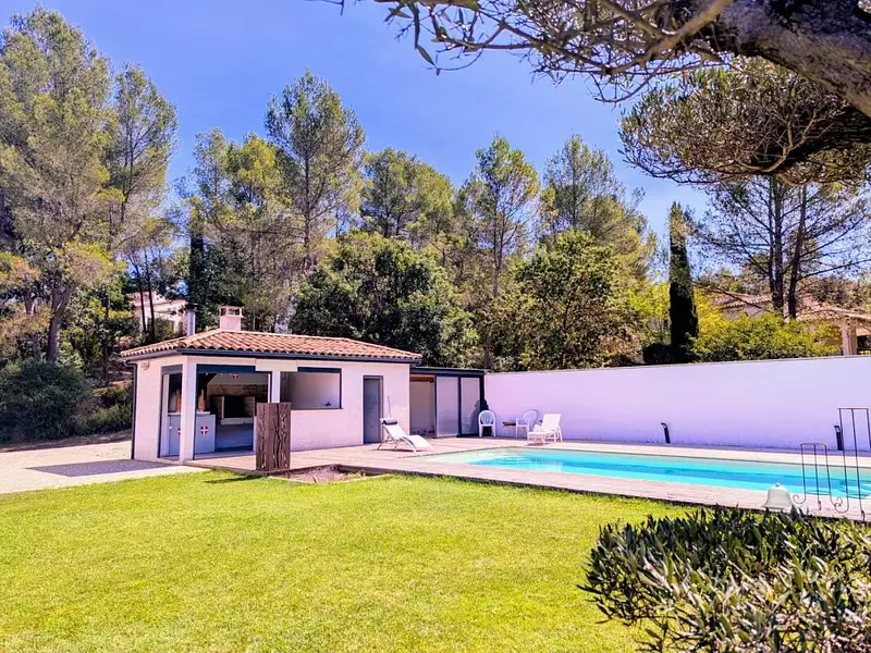 Maison, 141 m²