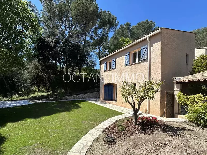 Maison, 97 m²