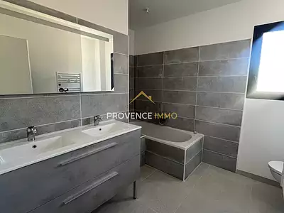 Maison, 105 m²