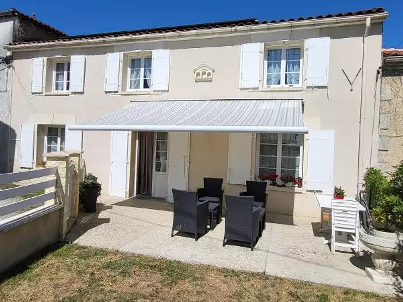 Maison, 143 m²