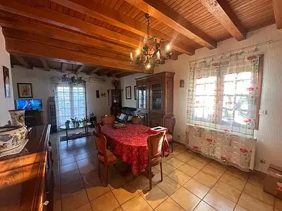 Maison, 170 m²