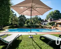 Maison, 575 m²