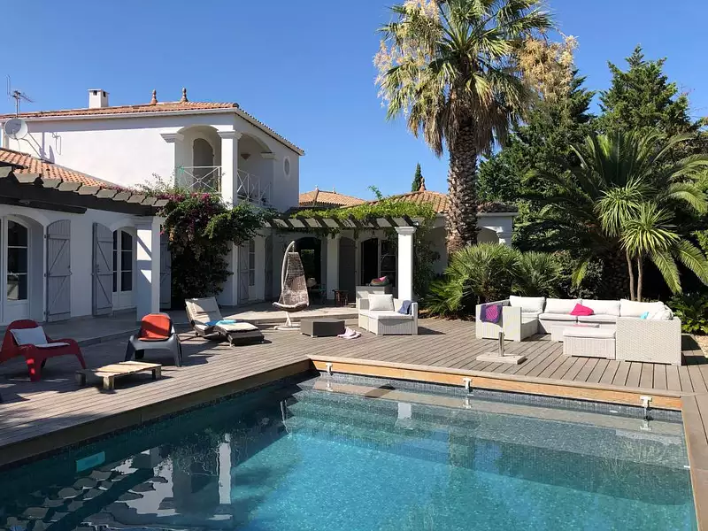 Maison, 226 m²