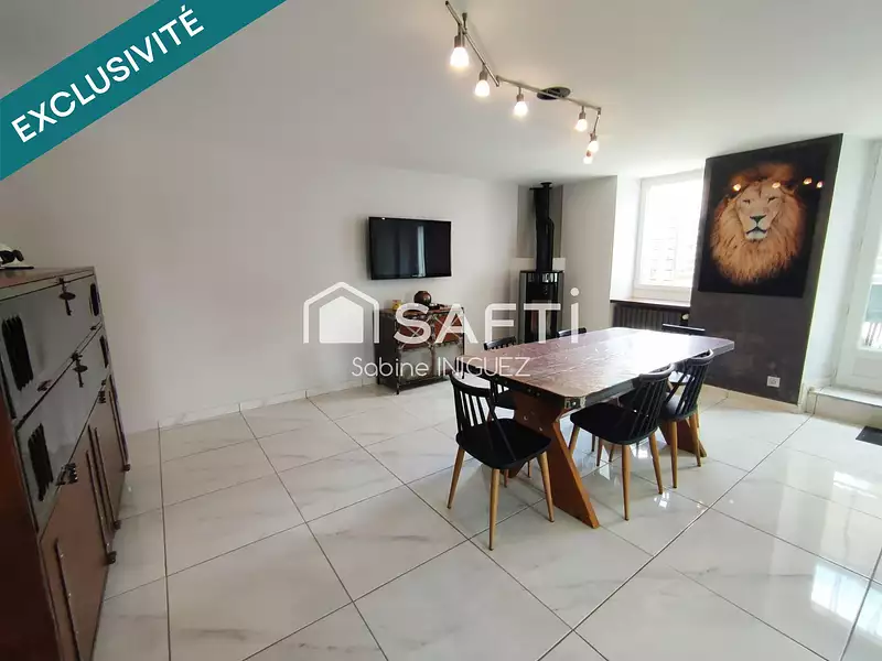Maison, 177 m²