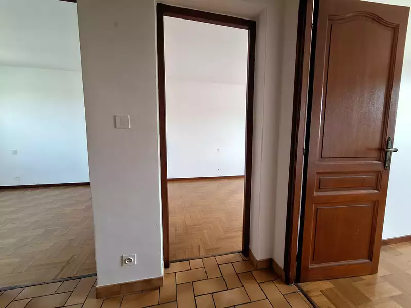 Maison, 166 m²