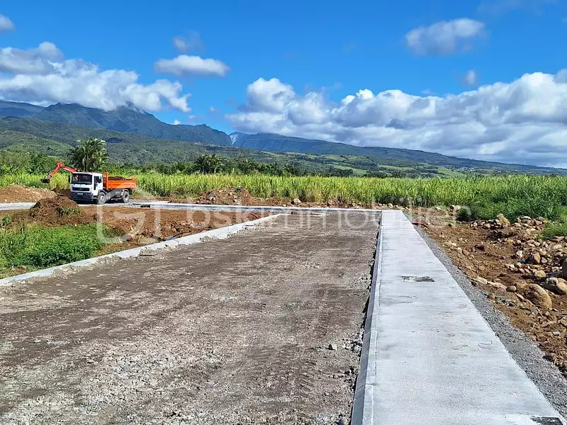 Terrain, 254 m²