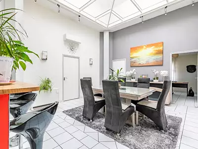 Maison, 166 m²