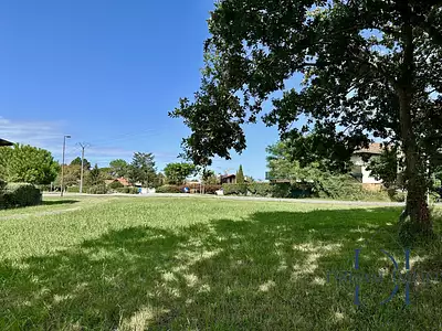 Terrain, 472 m²