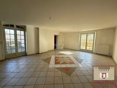 Maison, 174 m²