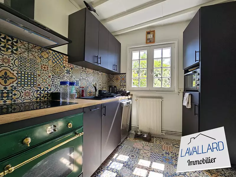 Maison, 176 m²