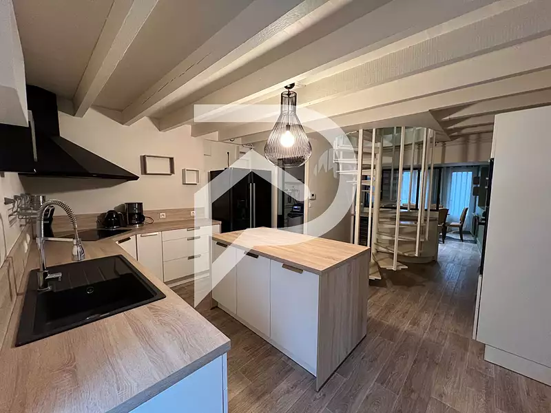 Appartement, 161 m²