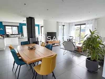 Maison, 125 m²