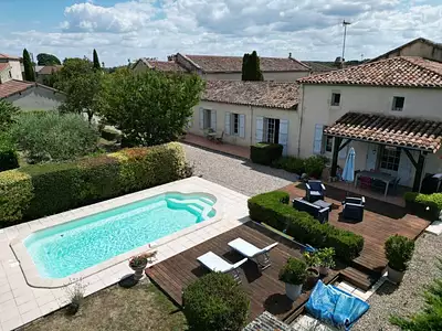 Maison, 782 m²