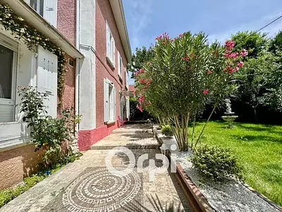 Maison, 224 m²