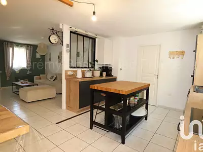 Maison, 99 m²