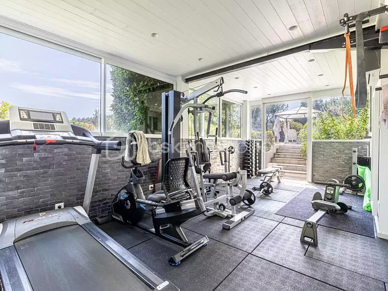 Maison, 518 m²