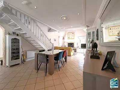 Maison, 132 m²