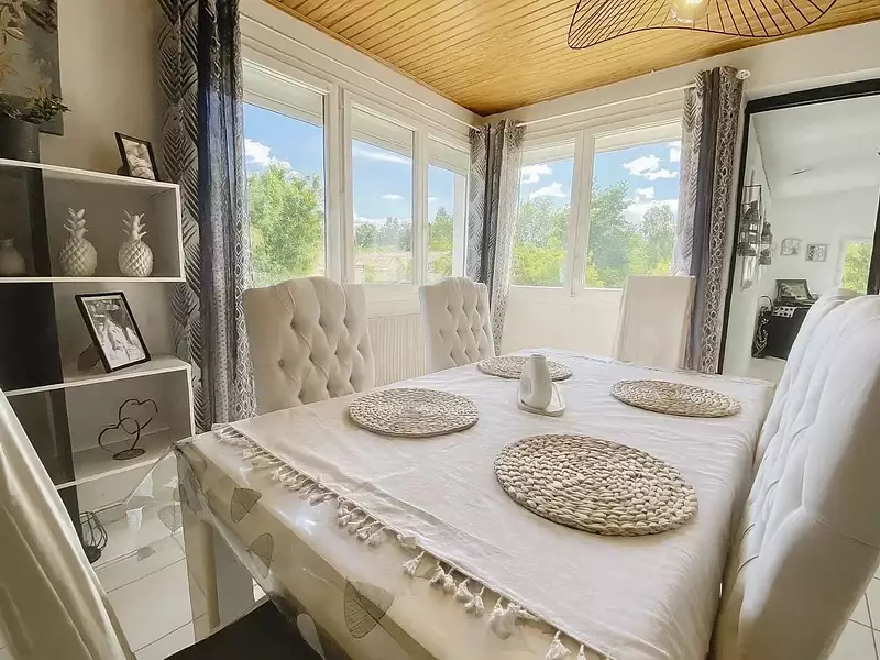 Maison, 94 m²