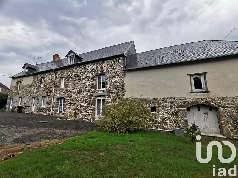 Maison, 196 m²