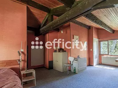 Maison, 196 m²