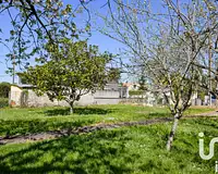 Terrain, 697 m²
